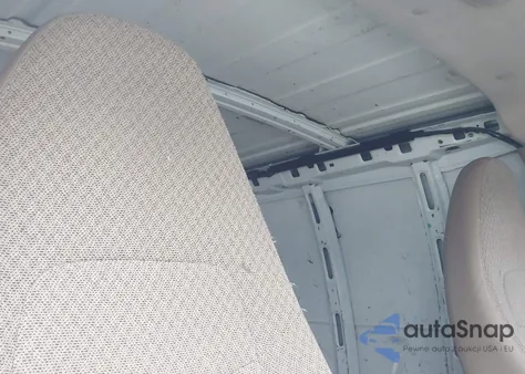 2011 Chevrolet Express 2500 Work Van z USA, uszkodzony, nr VIN 1GCWGFBA6B1119070